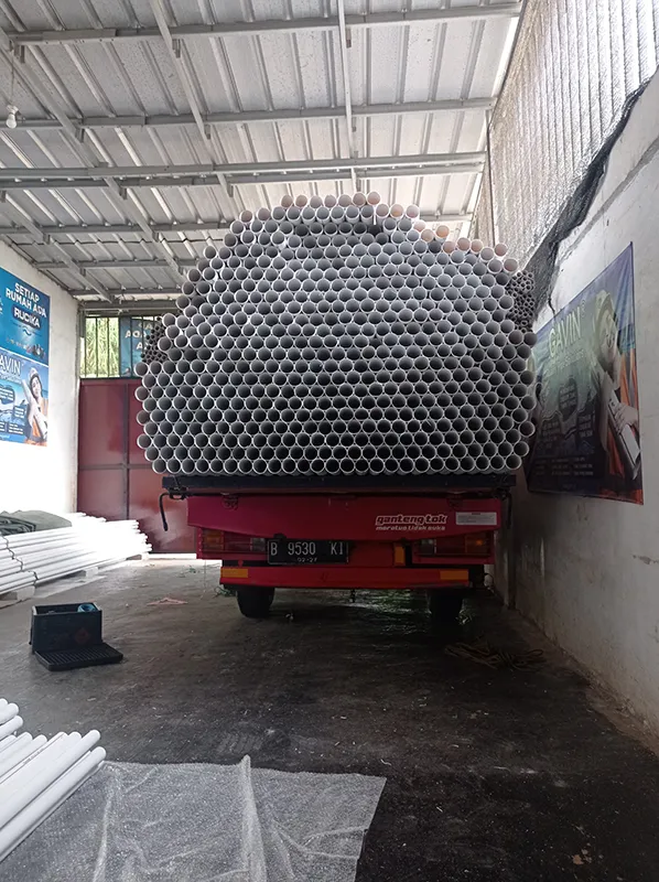 Pengiriman pipa PVC Gavin